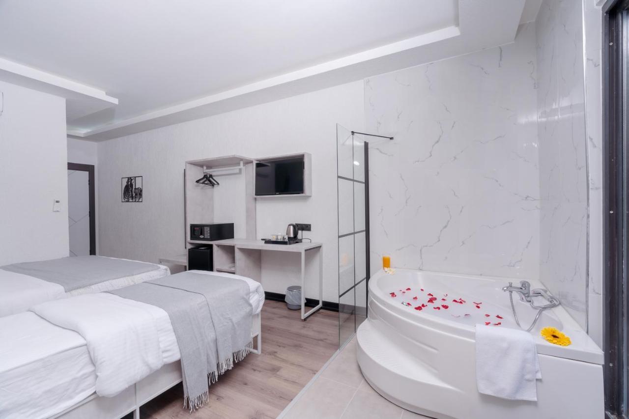 Melanj Airport Hotel Arnavutkoy Eksteriør bilde